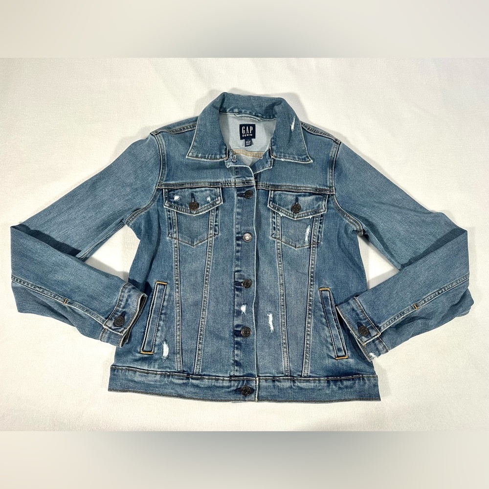 Gap womens denim jean jacket blue button closure distressed style size S